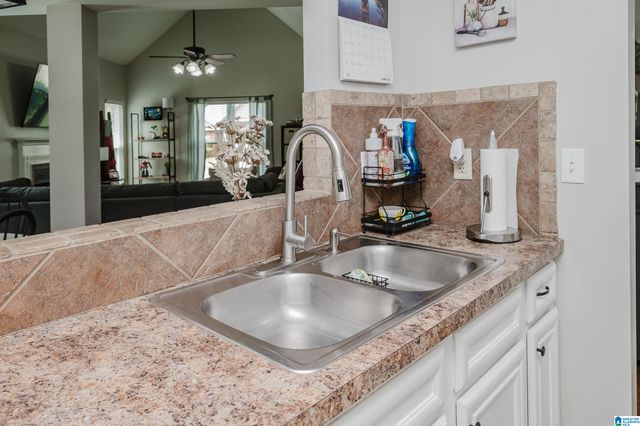 312 CROMWELL, Maylene, AL 35114
