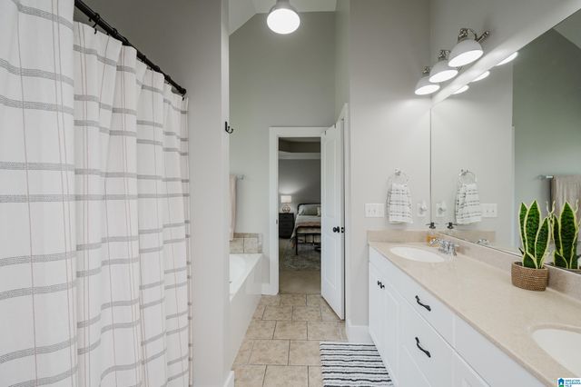 312 CROMWELL, Maylene, AL 35114