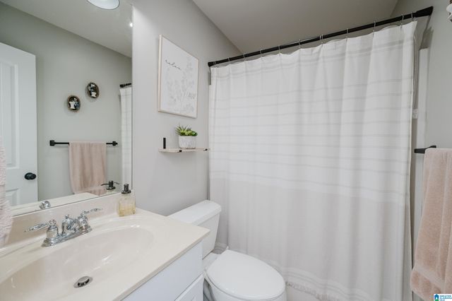 312 CROMWELL, Maylene, AL 35114