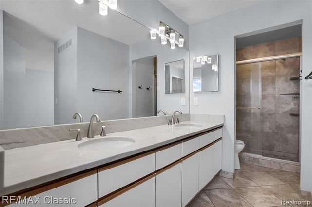 41498 Cornell Drive, Novi, MI 48377