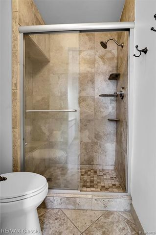 41498 Cornell Drive, Novi, MI 48377