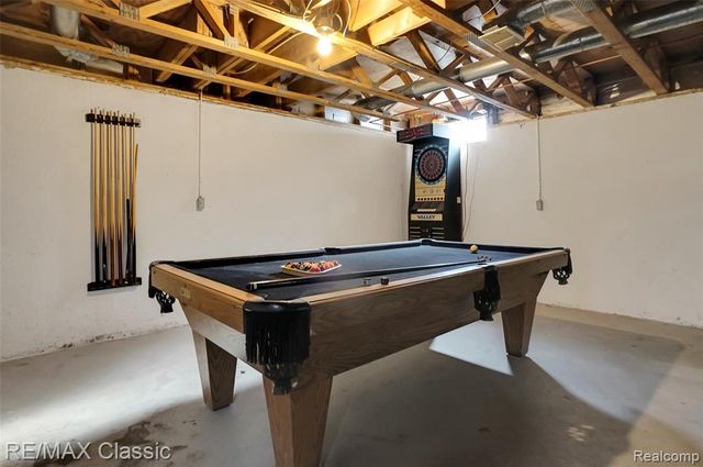 41498 Cornell Drive, Novi, MI 48377