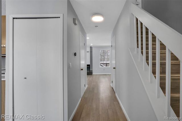 41498 Cornell Drive, Novi, MI 48377