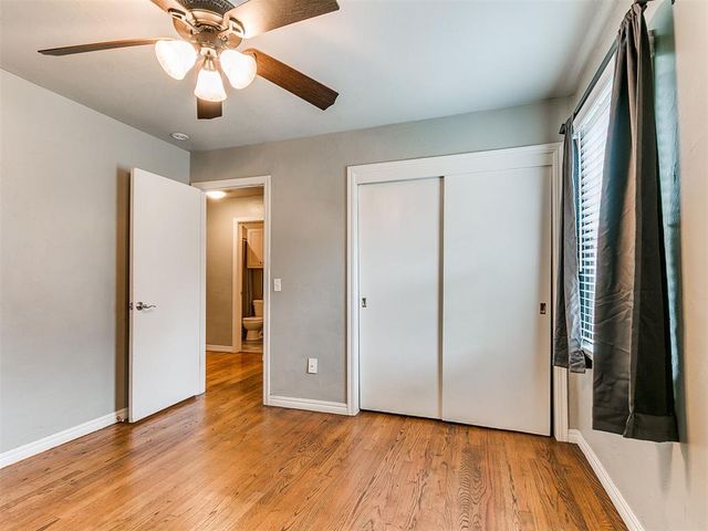 9805 Chesterton Place, The Village, OK 73120