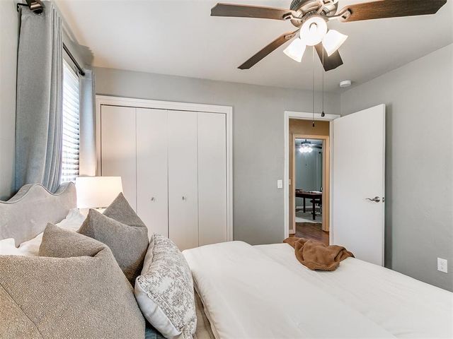 9805 Chesterton Place, The Village, OK 73120