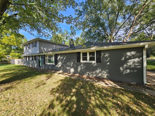 5700 S 100 W, Pendleton, IN 46064