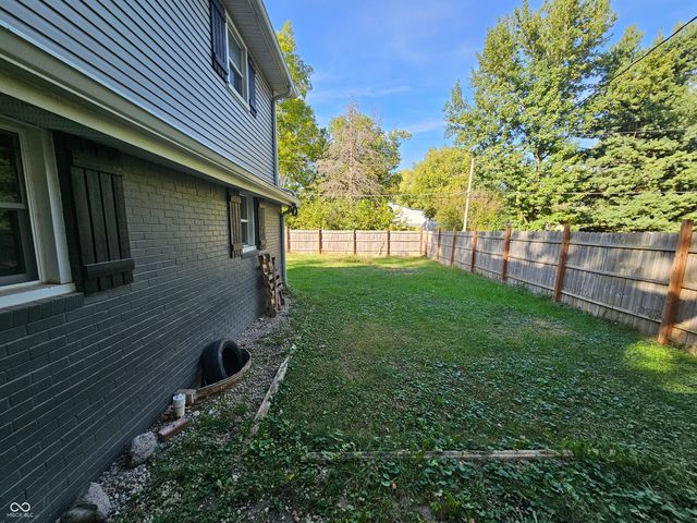 5700 S 100 W, Pendleton, IN 46064