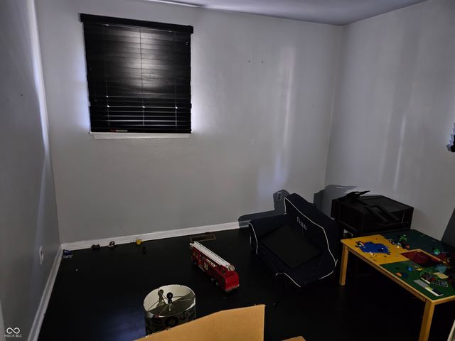 5700 S 100 W, Pendleton, IN 46064