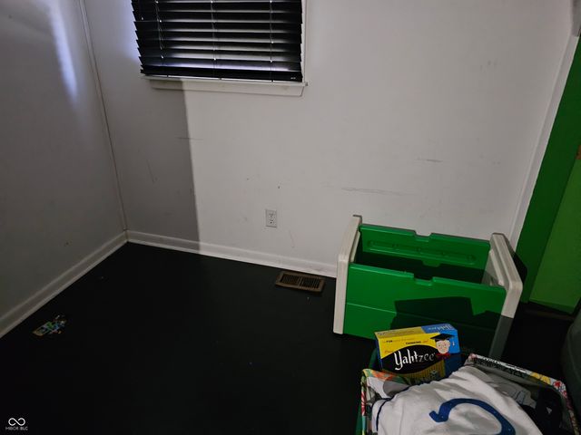 5700 S 100 W, Pendleton, IN 46064