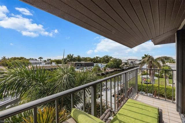 1400 Blue Point AVE # 208, Naples, FL 34102