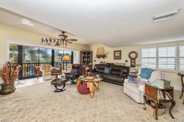 1400 Blue Point AVE # 208, Naples, FL 34102