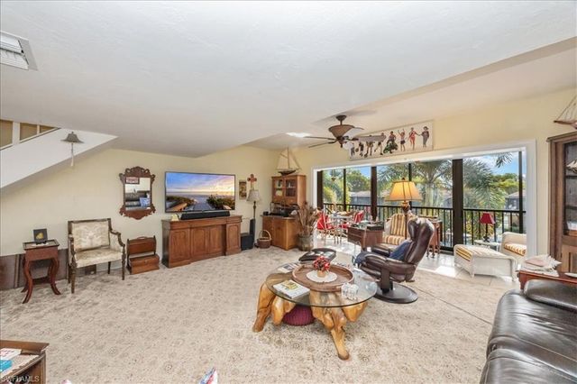 1400 Blue Point AVE # 208, Naples, FL 34102