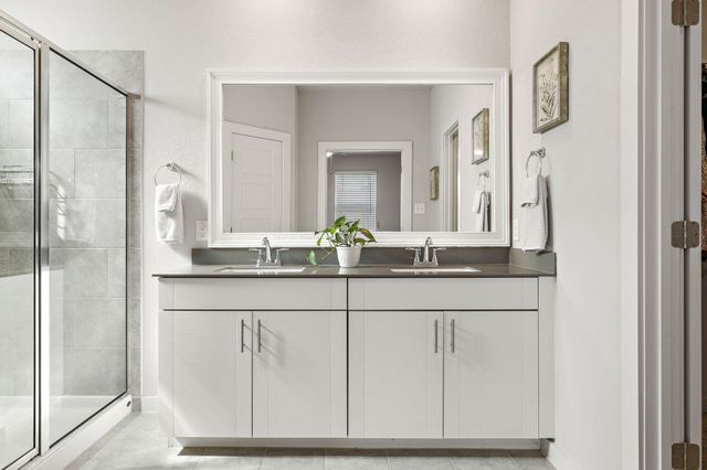 105 Hackberry Branch DR, Hutto, TX 78634