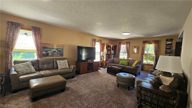 7392 Churchill Square, Mentor, OH 44060