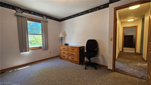 7392 Churchill Square, Mentor, OH 44060