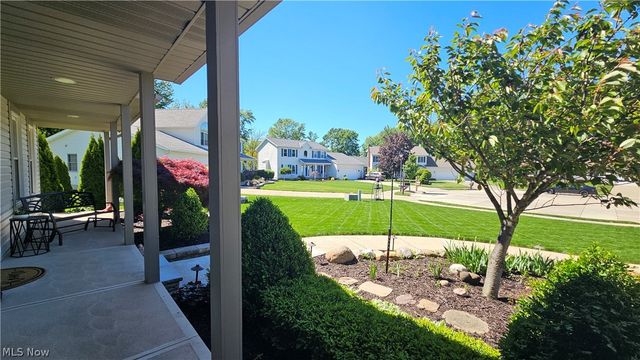 7392 Churchill Square, Mentor, OH 44060