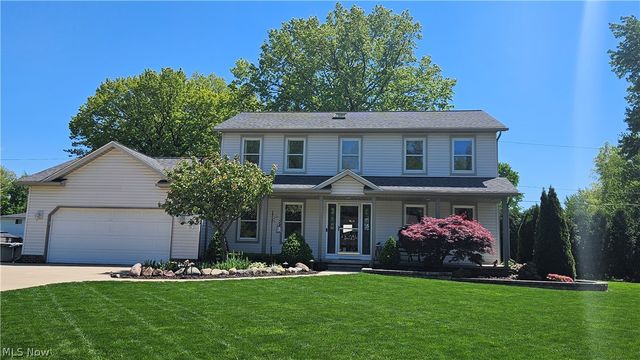 7392 Churchill Square, Mentor, OH 44060