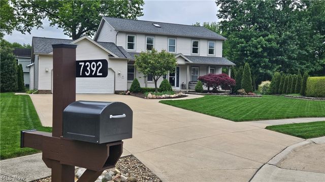 7392 Churchill Square, Mentor, OH 44060