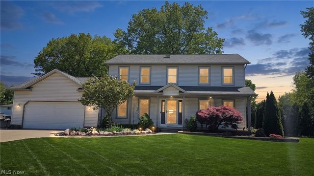 7392 Churchill Square, Mentor, OH 44060