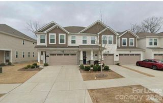8122 Overmeadow Lane, Charlotte, NC 28269