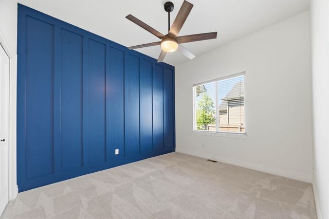 190 S Ciderbluff St, Goddard, KS 67052