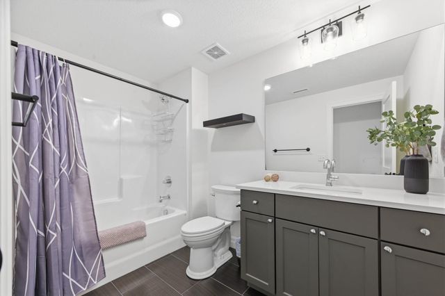 190 S Ciderbluff St, Goddard, KS 67052