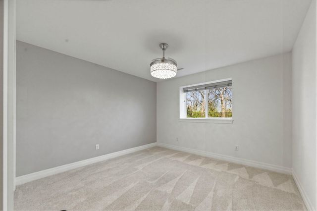 190 S Ciderbluff St, Goddard, KS 67052