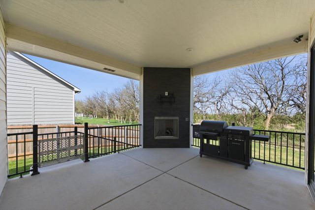 190 S Ciderbluff St, Goddard, KS 67052