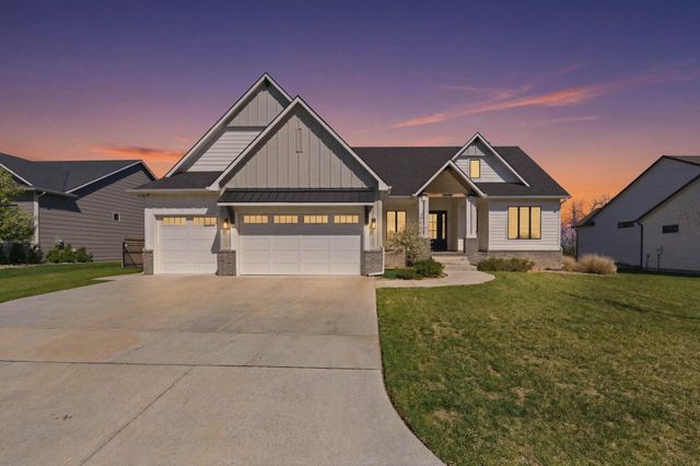 190 S Ciderbluff St, Goddard, KS 67052