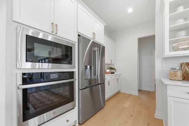 190 S Ciderbluff St, Goddard, KS 67052