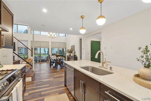 100 Xavier Circle, Syracuse, NY 13210