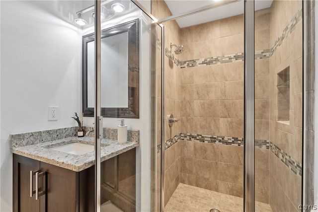 100 Xavier Circle, Syracuse, NY 13210