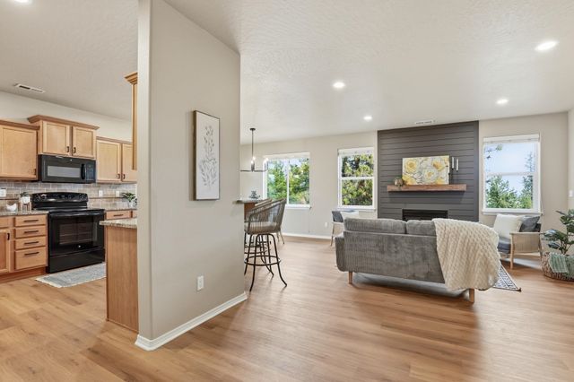 4605 E 22nd Ct, Spokane, WA 99223