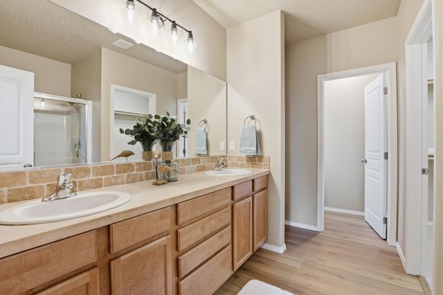 4605 E 22nd Ct, Spokane, WA 99223