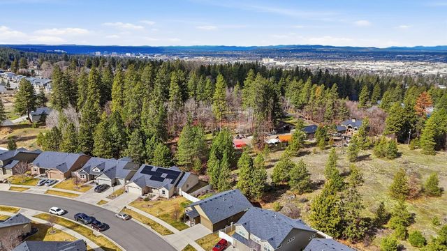 4605 E 22nd Ct, Spokane, WA 99223