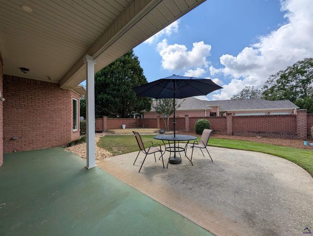 100 Orchard Lane, Centerville, GA 31028