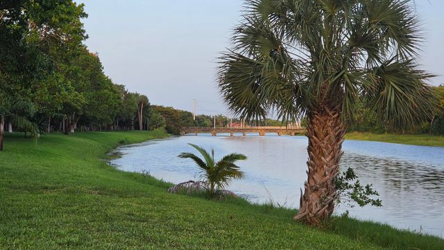 2206 S CYPRESS BEND Drive 504, Pompano Beach, FL 33069