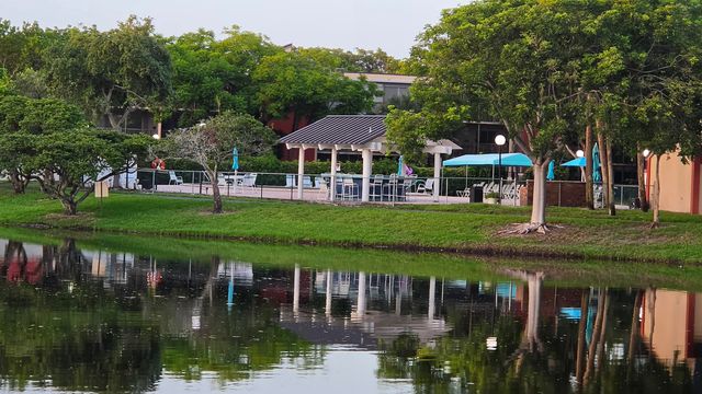 2206 S CYPRESS BEND Drive 504, Pompano Beach, FL 33069