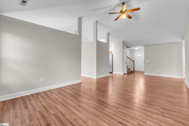 315 Kelly Farm Road, Moore, SC 29369