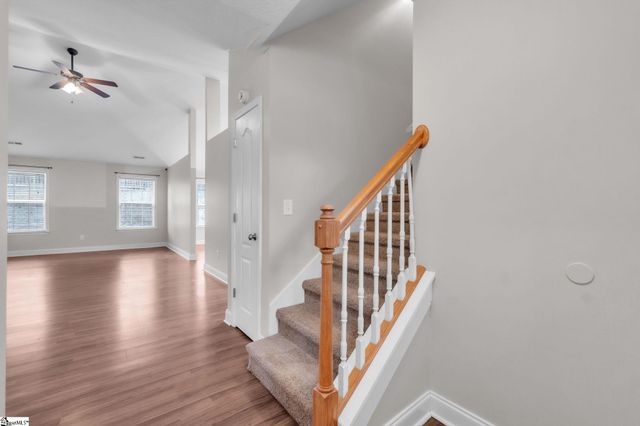 315 Kelly Farm Road, Moore, SC 29369