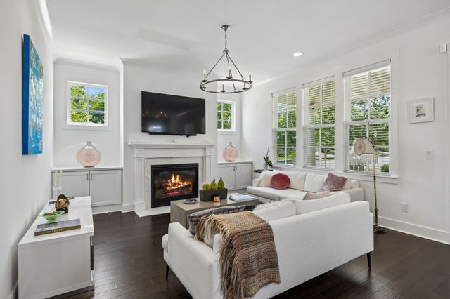 201 Moray Ct, Franklin, TN 37064