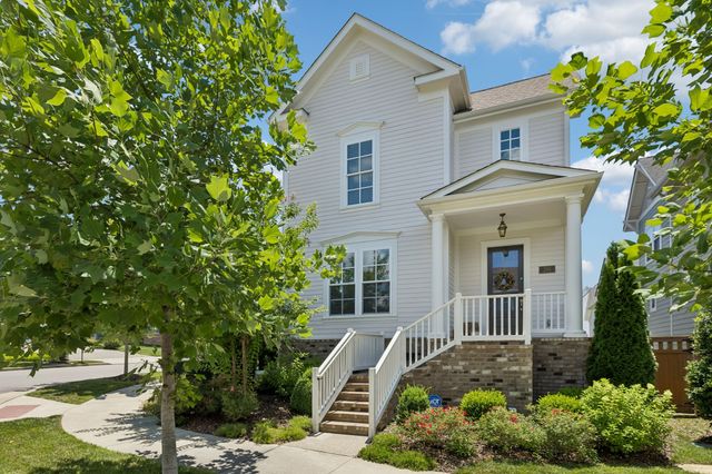 201 Moray Ct, Franklin, TN 37064