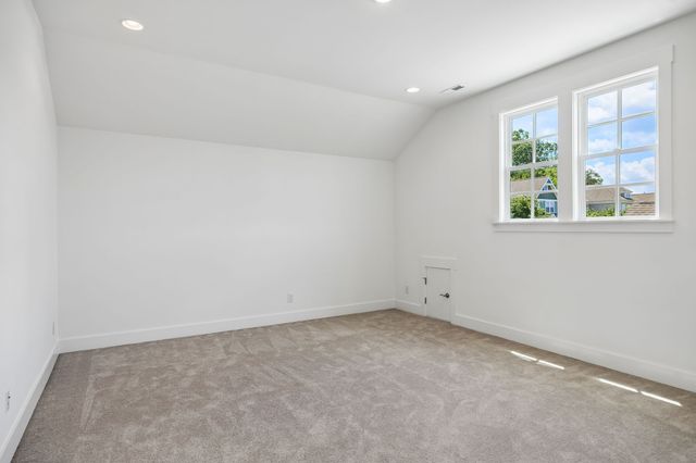 201 Moray Ct, Franklin, TN 37064
