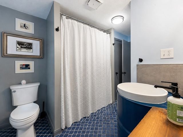 140 King James Way, Wrentham, MA 02093