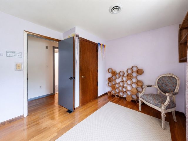 140 King James Way, Wrentham, MA 02093