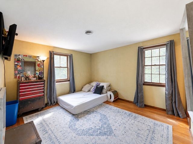 140 King James Way, Wrentham, MA 02093