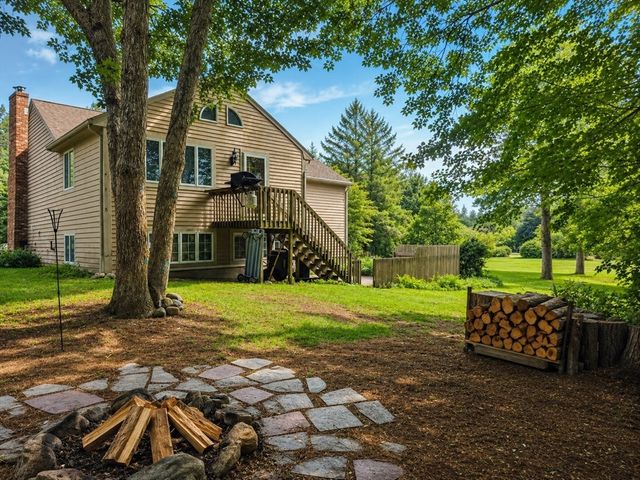 140 King James Way, Wrentham, MA 02093