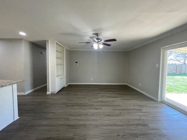 7033 Payte Lane, North Richland Hills, TX 76182