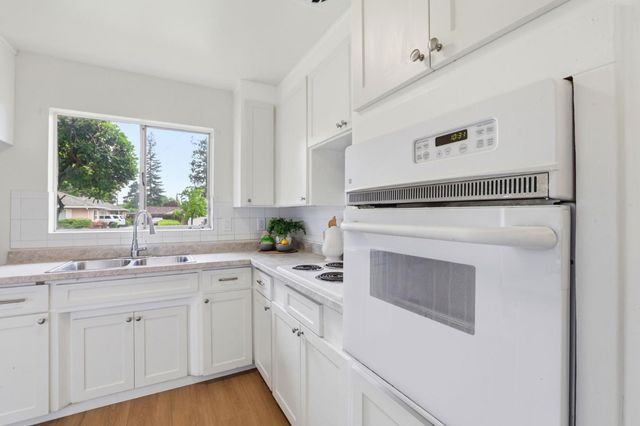 1072 Arroyo Seco Drive, Campbell, CA 95008