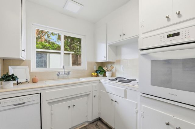 1072 Arroyo Seco Drive, Campbell, CA 95008